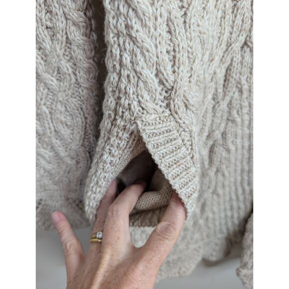 Aran Ireland Long Button Cardigan 100% Merino Wool Womens Size: S - Picture 4 of 9